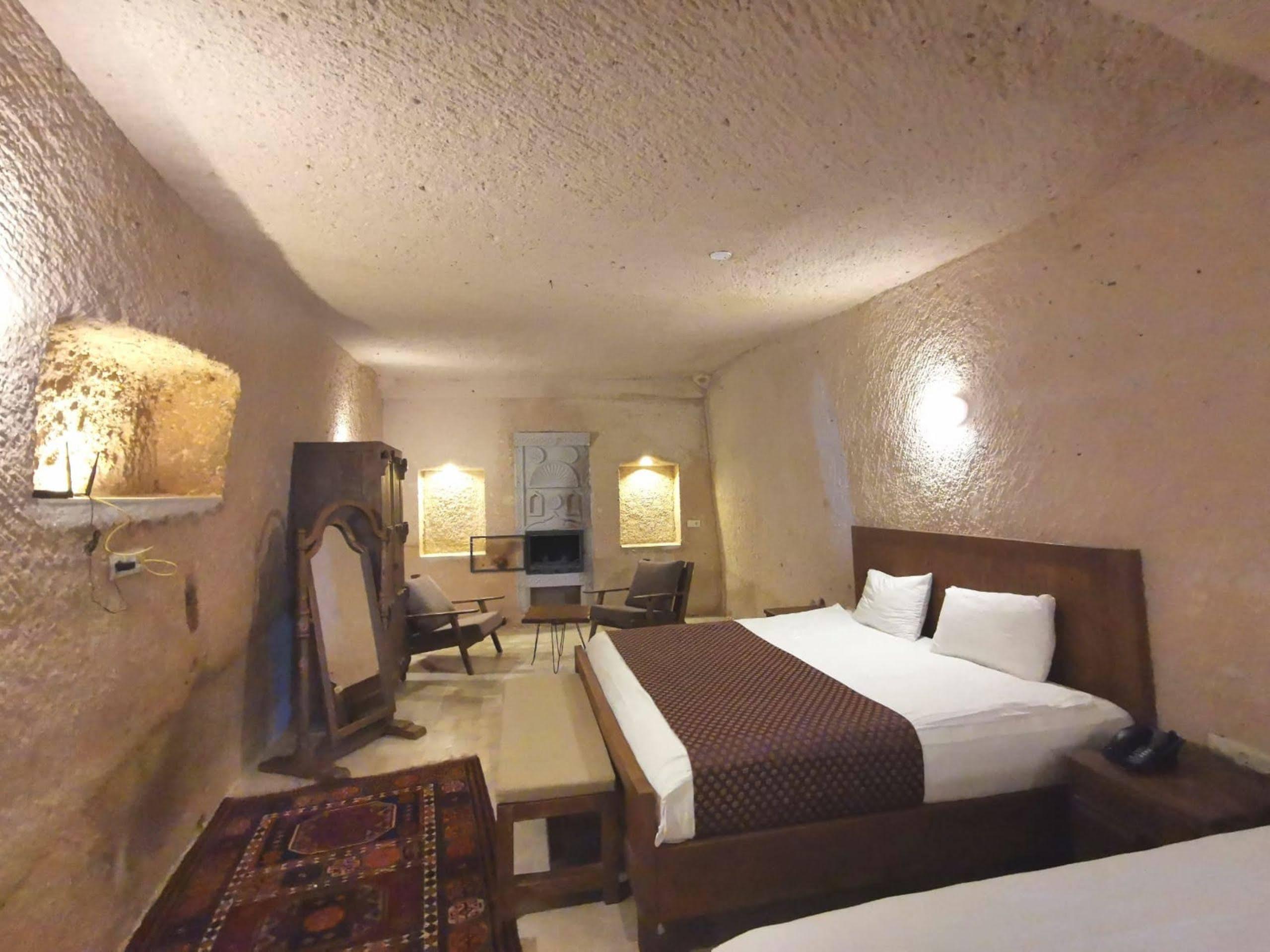 เฮลิเก เคฟ โฮเต็ล Hotel อุตชิซาร์ ภายนอก รูปภาพ